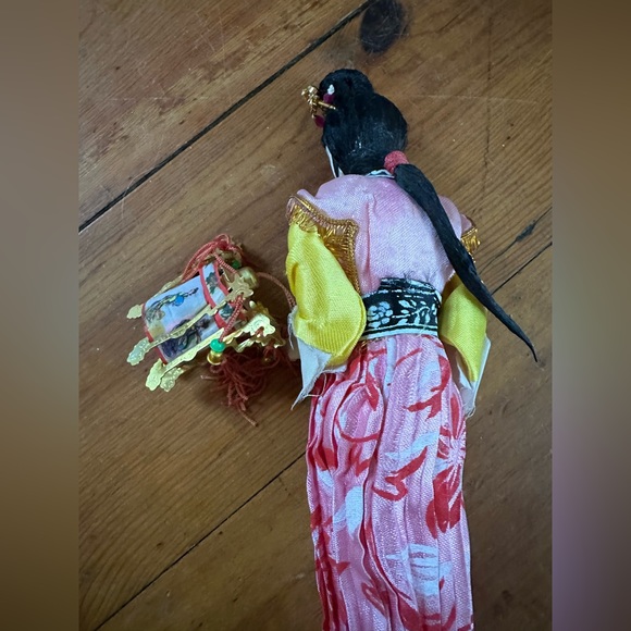 Vintage Asian Doll - Picture 6 of 14